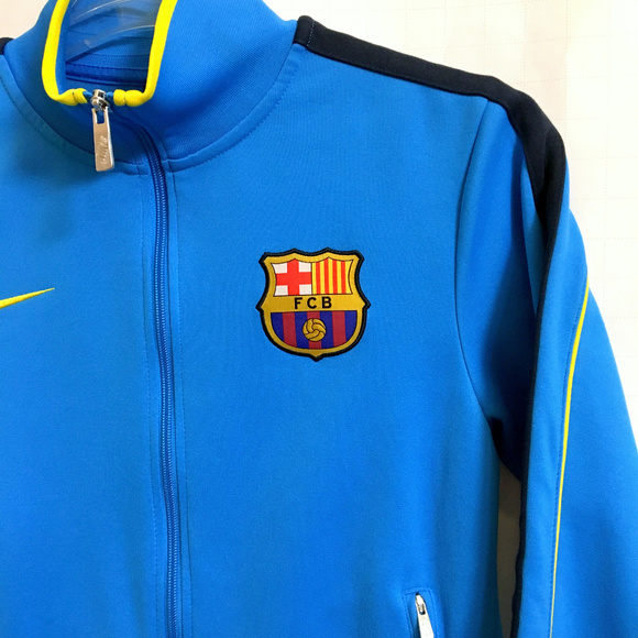 SOLD OUT ❤️Nike FC Barcelona Soccer Jacket - Picture 4 of 8